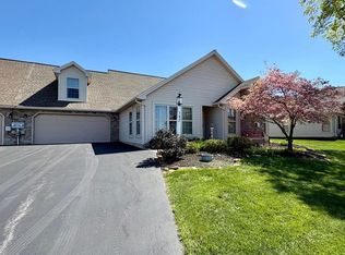 102 Heather Glen Dr, Red Lion, PA 17356
