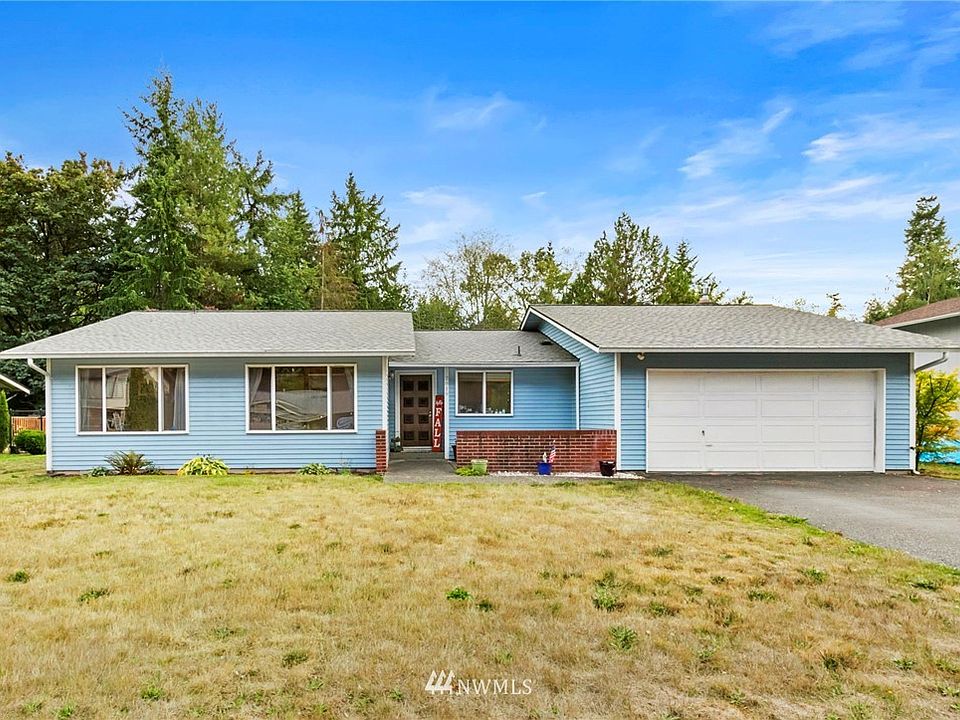 1st image of 2819 NE Fernwood Ct