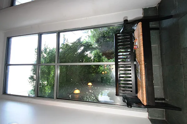 Rented by Corcoran | media 23