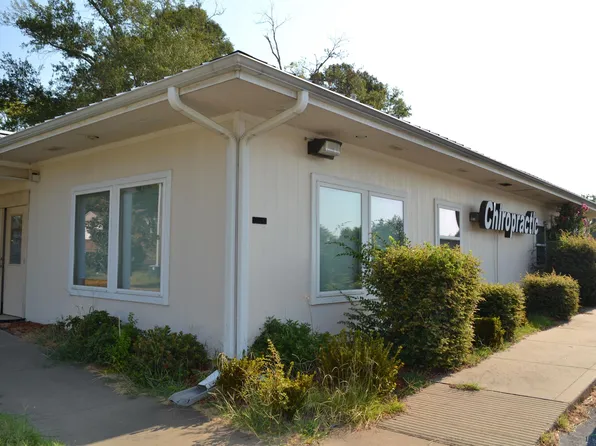 112 Lee St, Gladewater, TX 75647