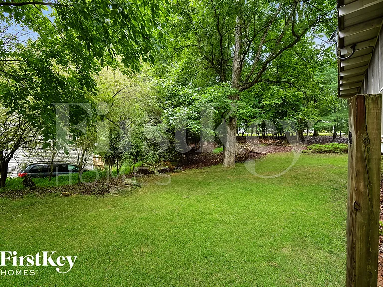 3704 Newport Dr — Photo 18