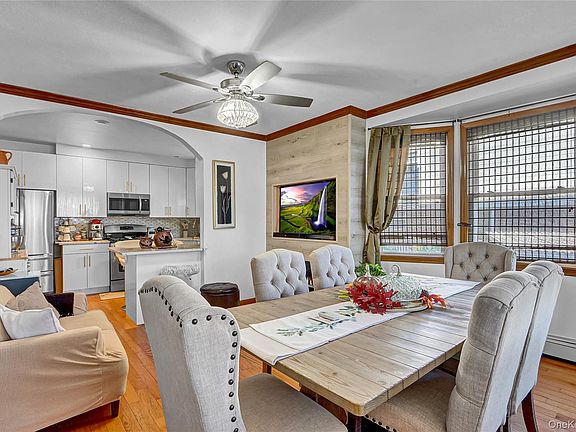 5th image of 150-27 16th Road