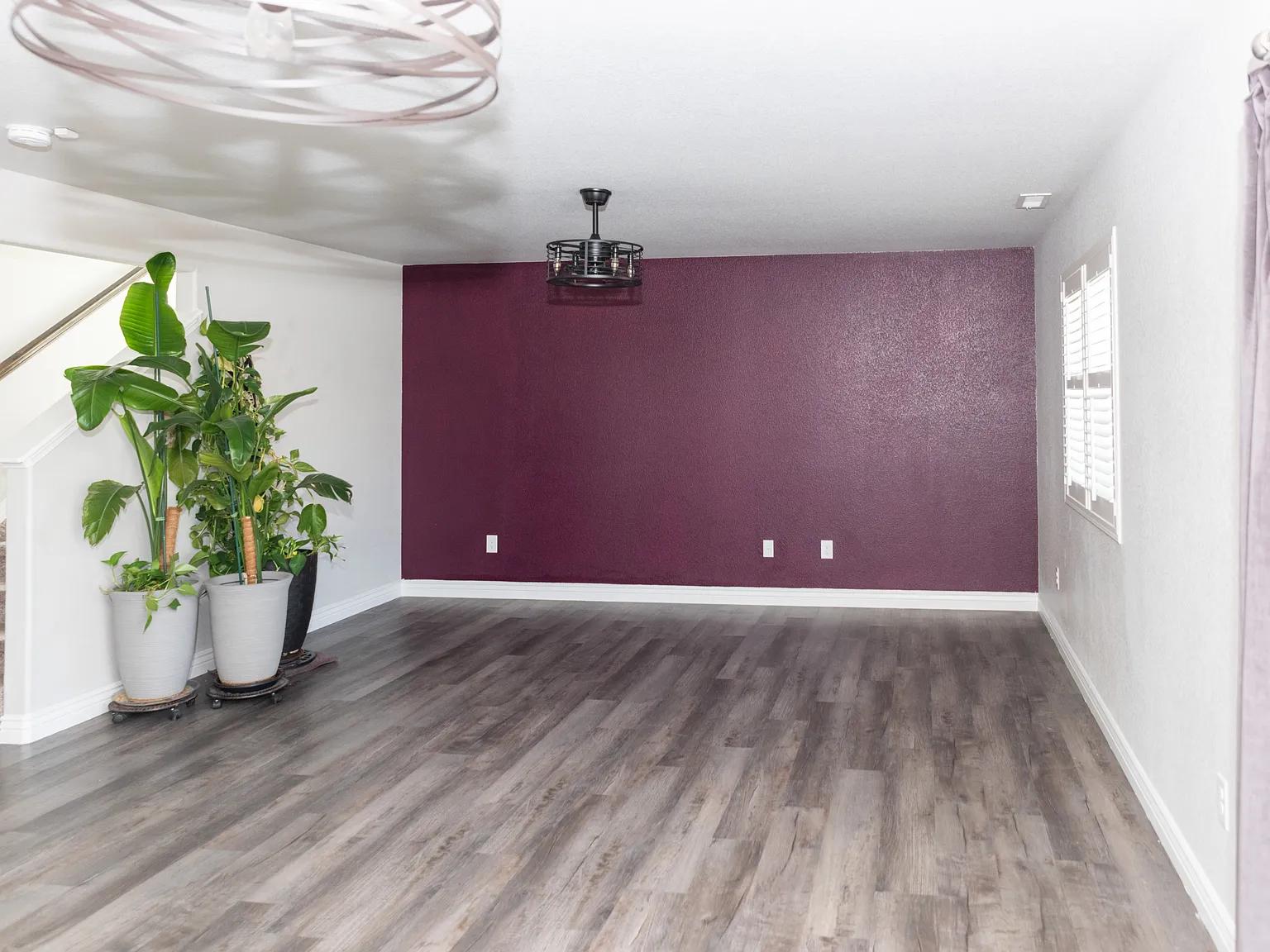 4 bed, 2.5 bath, 2266 sqft, $3,000 — Photo 3
