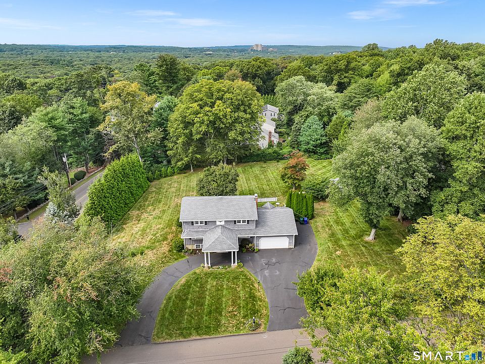 1st image of 40 Candlewood Road