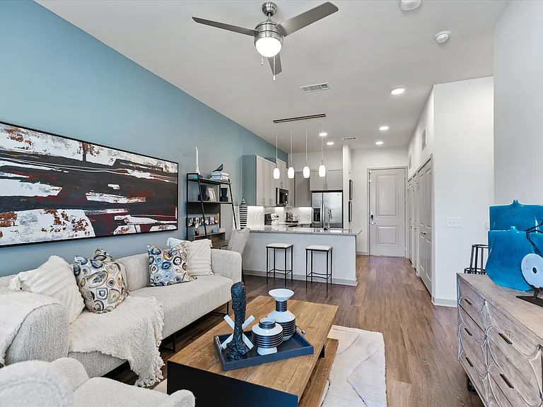 McKinney Terrace — Photo 9