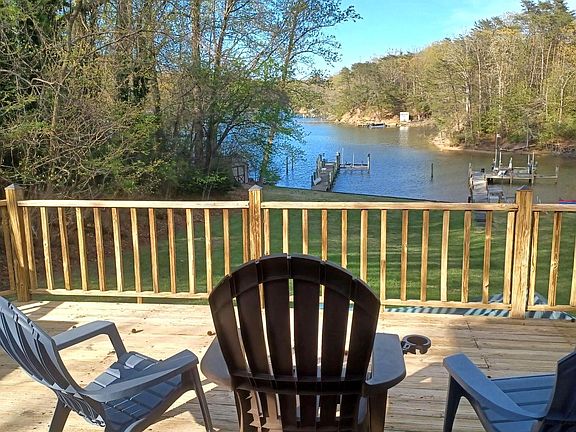 5th image of 375 Swaggers Point Rd