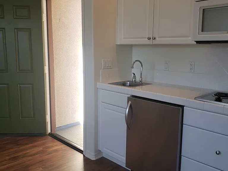 727A Nile River Dr — Photo 6
