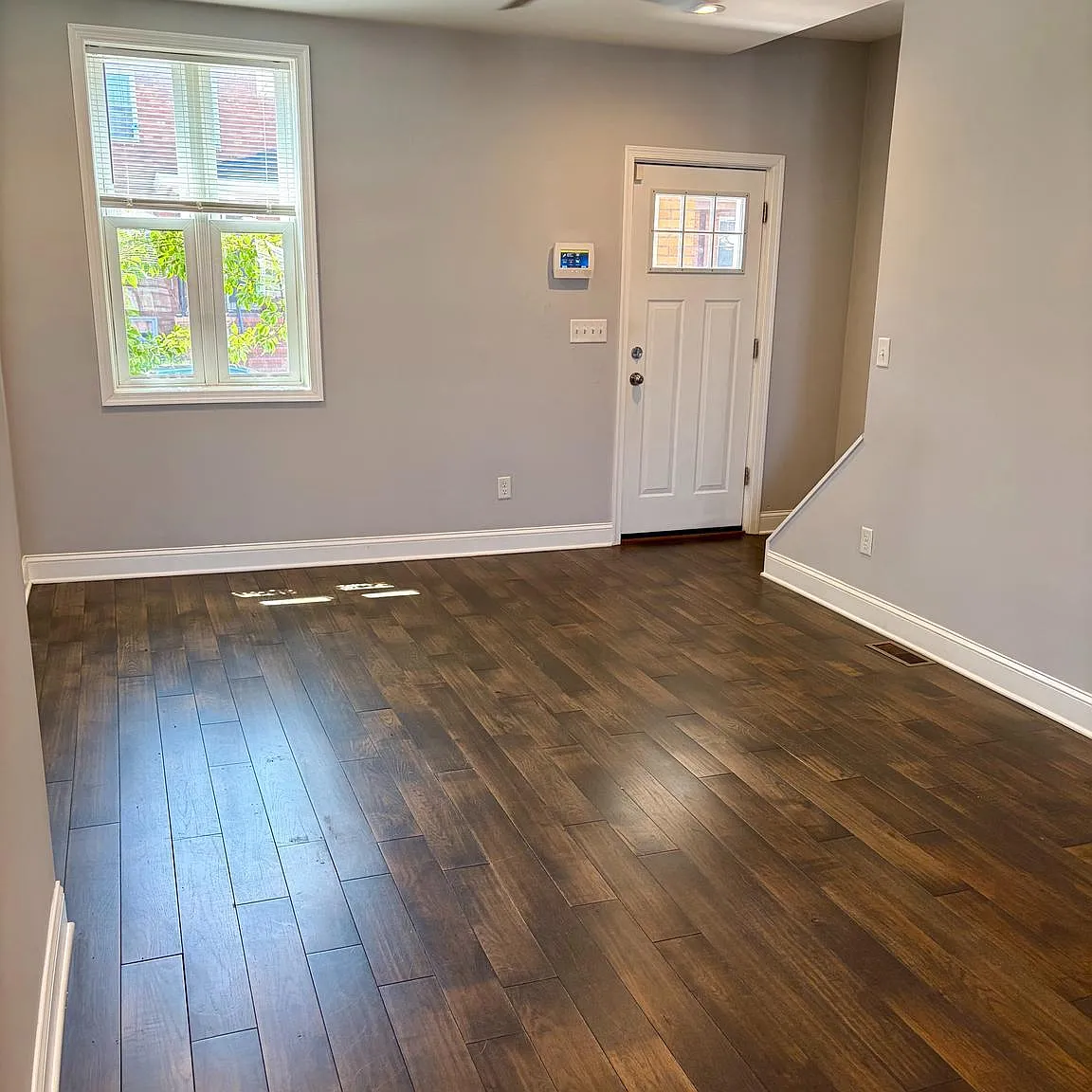 4 bed, 1436 sqft, $2,100 — Photo 2