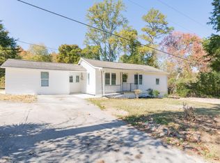 1325 Prospect Rd, Chickamauga, GA 30707