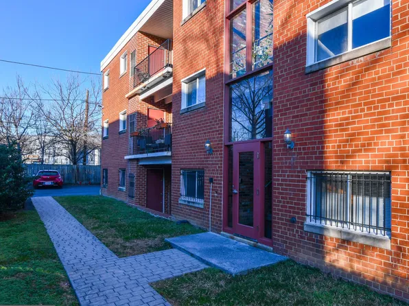 1386 Bryant St NE APT 302, Washington, DC 20018