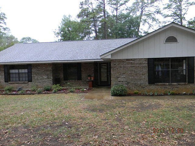 1st image of 2703 Bentwood Dr