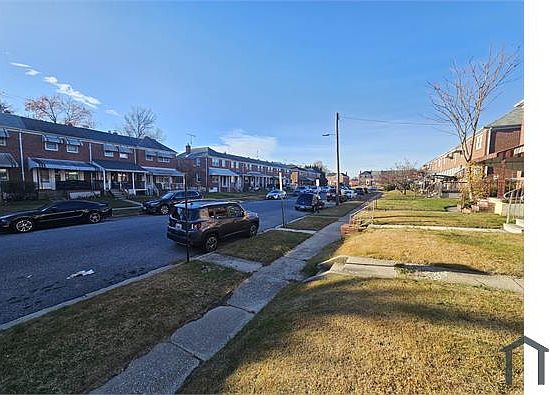5th image of 133 Riverthorn Rd