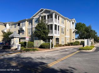 8290 Gate Pkwy W UNIT 215, Jacksonville, FL 32216