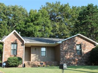 208 Hickory Park Ct E, Antioch, TN 37013