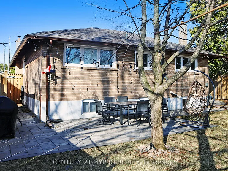 56 Bailey Cres #MAIN — Photo 26