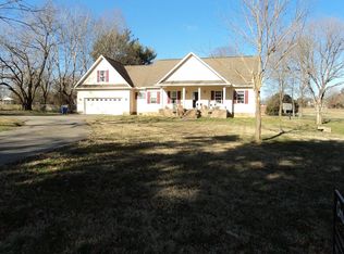 5755 Robin Dr NW, Cleveland, TN 37312
