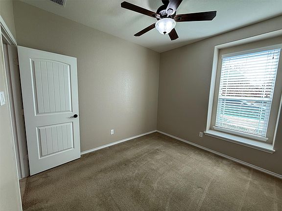 3rd image of 334 Reunion Ln