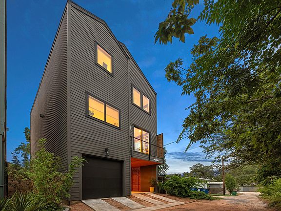 5th image of 1007 E 15th St #3