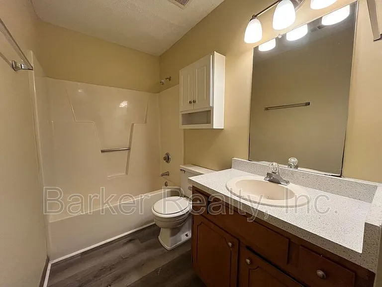 3239 Mill Run — Photo 9