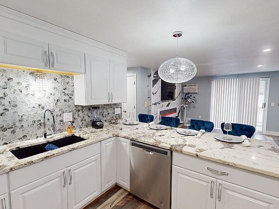 3rd image of 600 N Kensington Dr #11530672