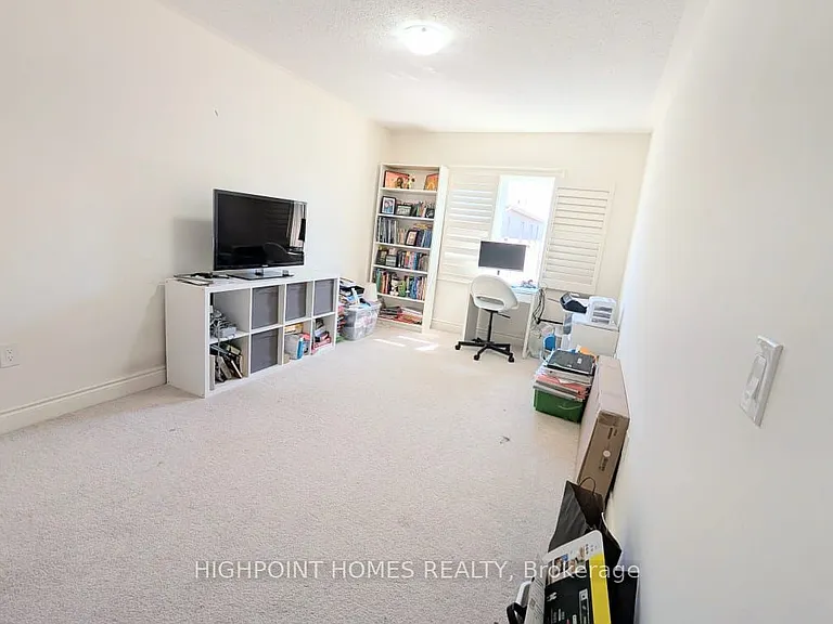 1506 Mendelson Hts #UPPER — Photo 31
