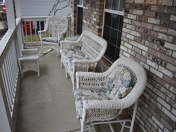 2nd image of 1508 River Trail Dr