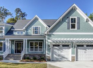 8905 New Forest Dr, Wilmington, NC 28411