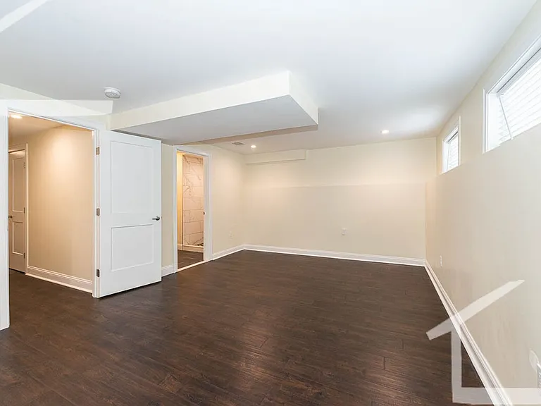 116 Jerome St #120 — Photo 13