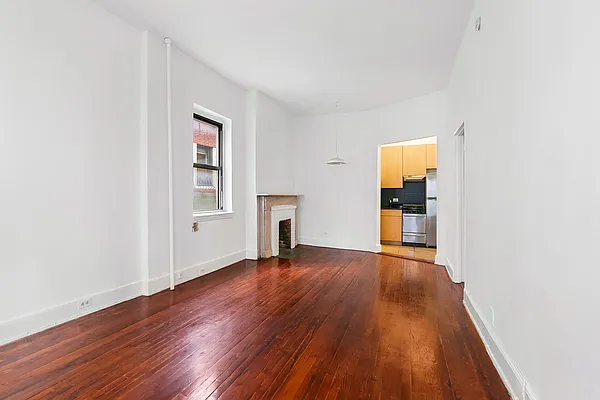 Rented by Compass | media 2