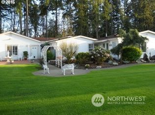 10637 School Land Rd SW, Rochester, WA 98579