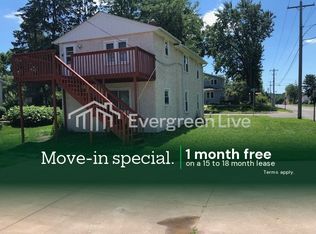 2445 13th Ave E, North Saint Paul, MN 55109