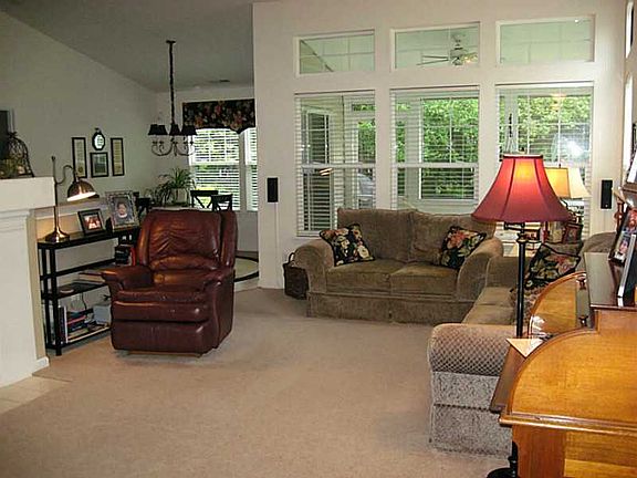 5th image of 1232 Summerhouse Dr