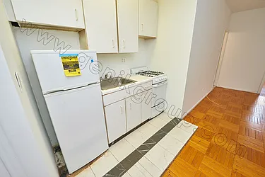 Rented by Genik Group Corp