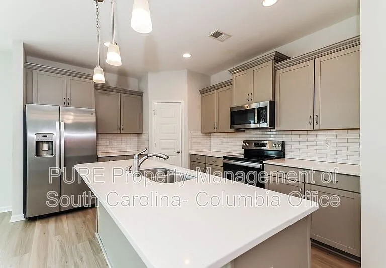 1315 Montford Dr — Photo 8