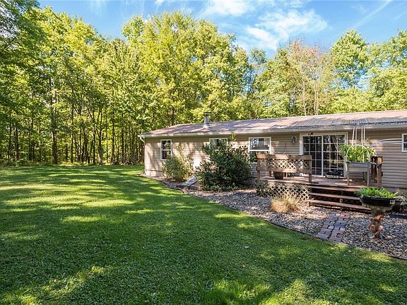4th image of 2038 Oldtown Valley Rd SE