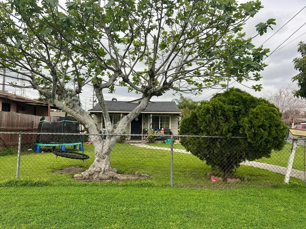 1601 S Acacia Ave, Compton, CA 90220