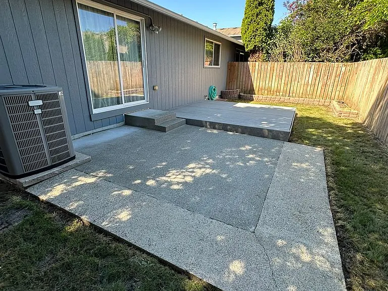 2721 Hidden Springs Loop SE — Photo 8