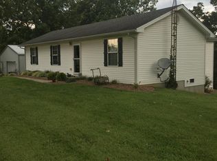 2365 Hall Simpson Rd, Loretto, KY 40037