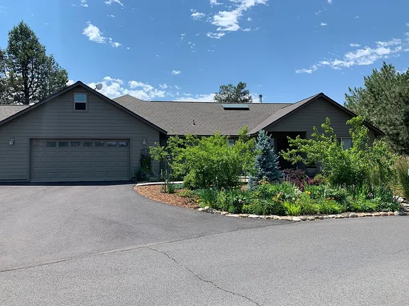 64738 Otter Run Ln, Bend, OR 97703