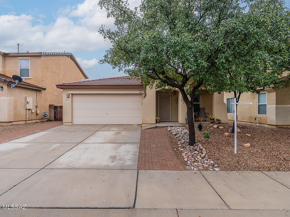 1st image of 3395 W Sagebrush Hills Ct