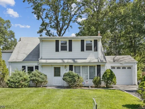 18 Manor Rd, Livingston Twp., NJ 07039