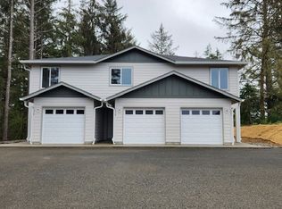 1317 Park Ln, Seaside, OR 97138