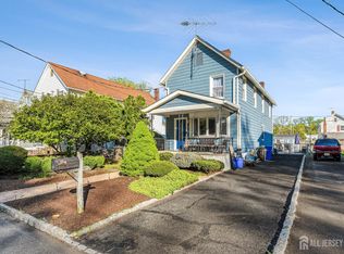 42 John St, Helmetta, NJ 08828