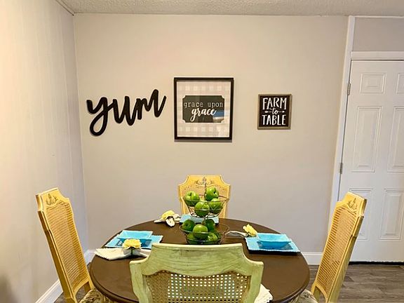 4th image of 724 Teasel Dr APT 6