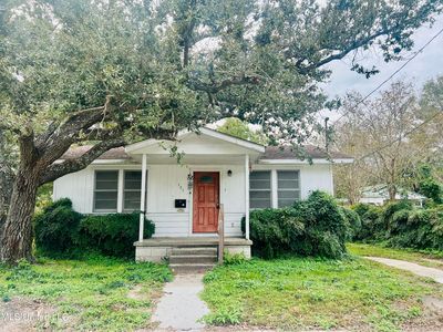 195 Crawford St, Biloxi, MS, 39530