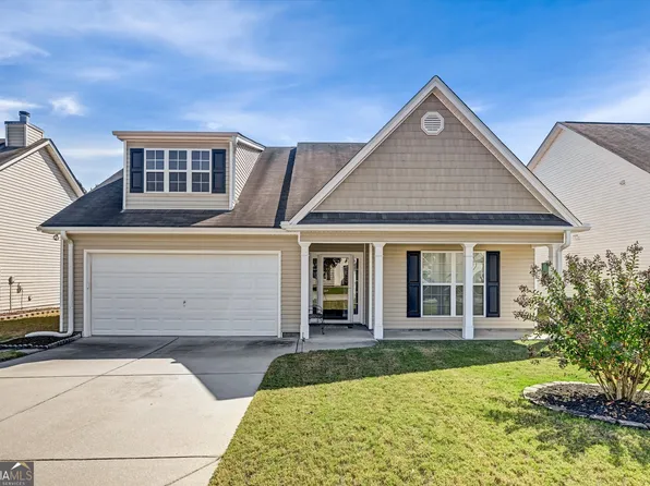 67 Hill Top Cir, Grantville, GA 30220
