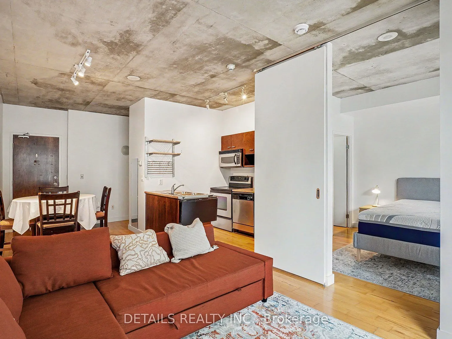 1 bed, $2,095 — Photo 3