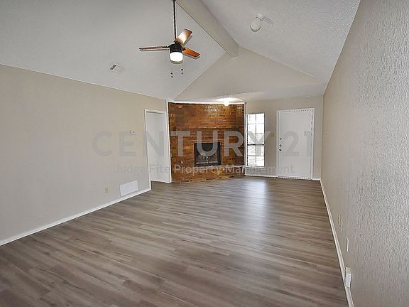 2nd image of 438 Finch Dr