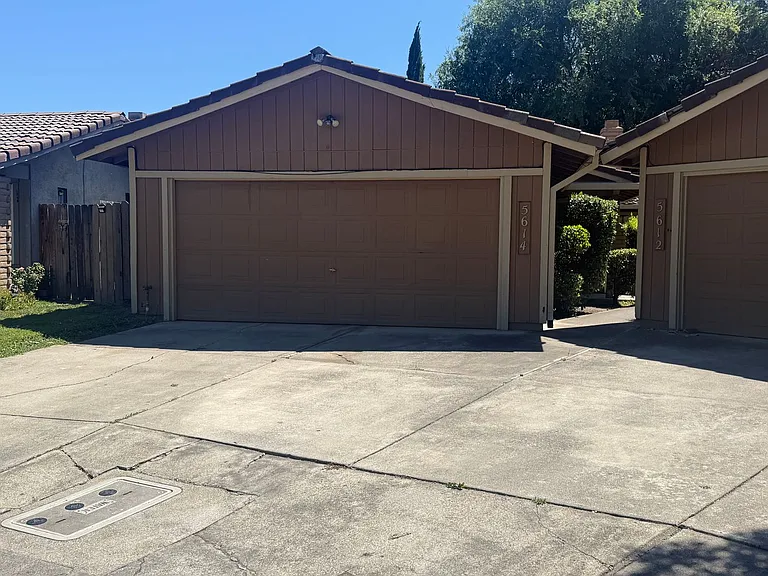 5614 Cascade Ct — Photo 2