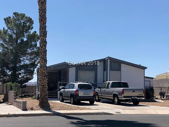 3rd image of 1019 El Camino Cir
